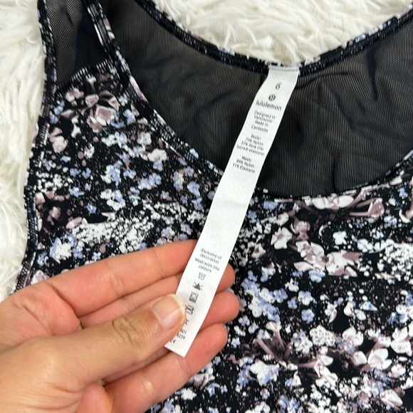 Lululemon Sculpt Tank - Picture 2 of 4